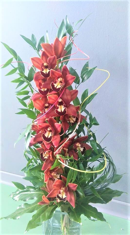 Cymbidium v kytici
